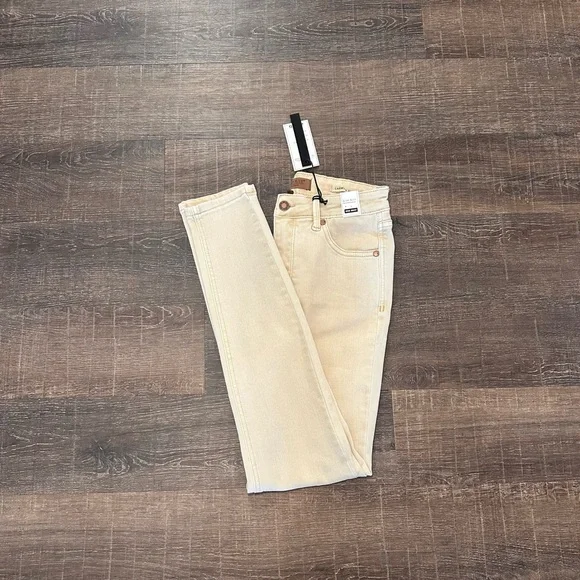 Judy Blue Bone High Waist Garment Dyed Jeans Size 5/27 - Picture 4 of 6